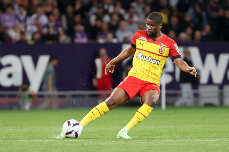 DB真人旗舰迪马济奥:尤文有意26岁中卫丹索,朗斯愿意让其离队