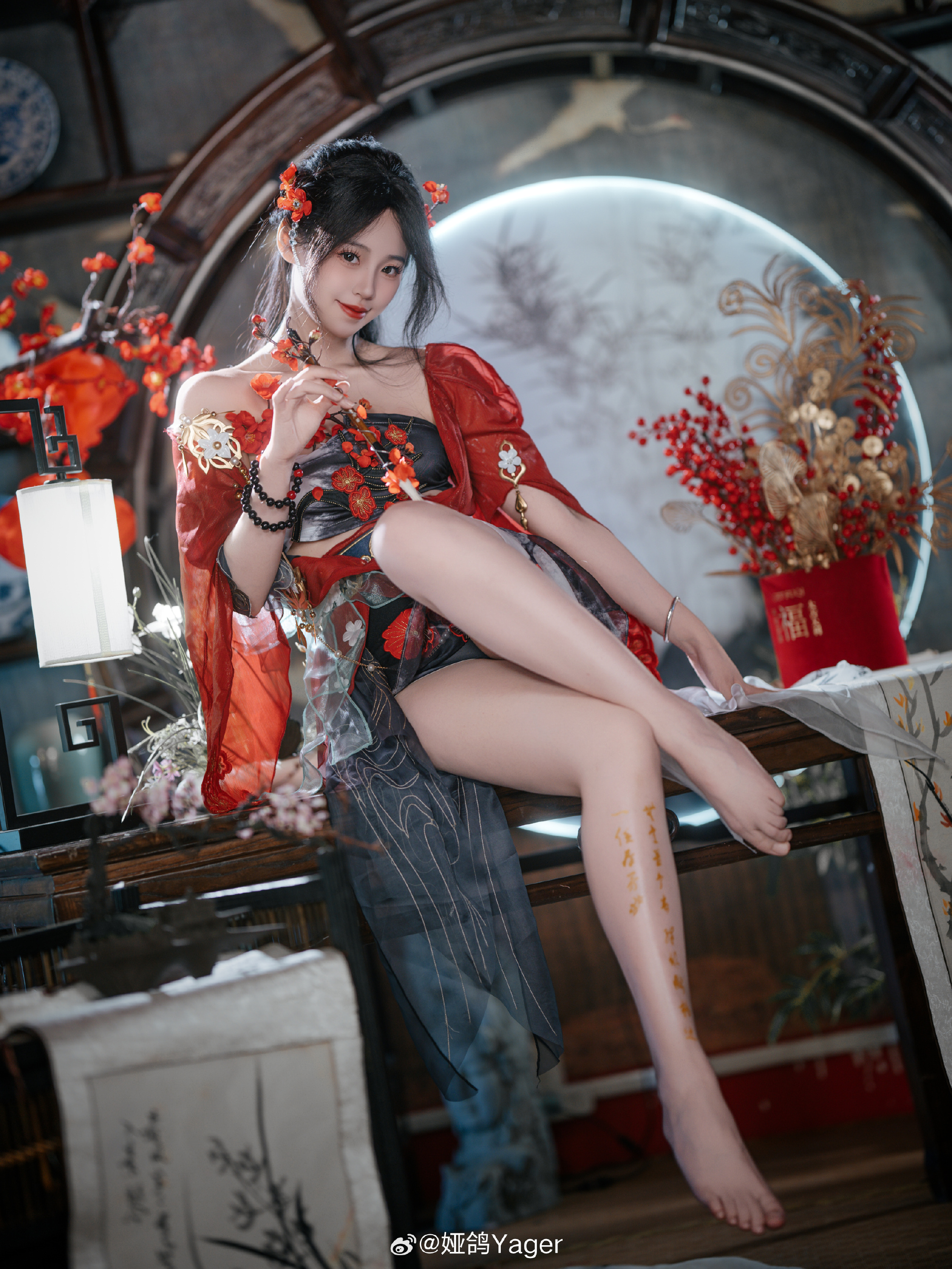 DG视讯官网平台新年戒色别搞👍永劫主持娅鸽晒照：一片雪白摄人心魄🥵